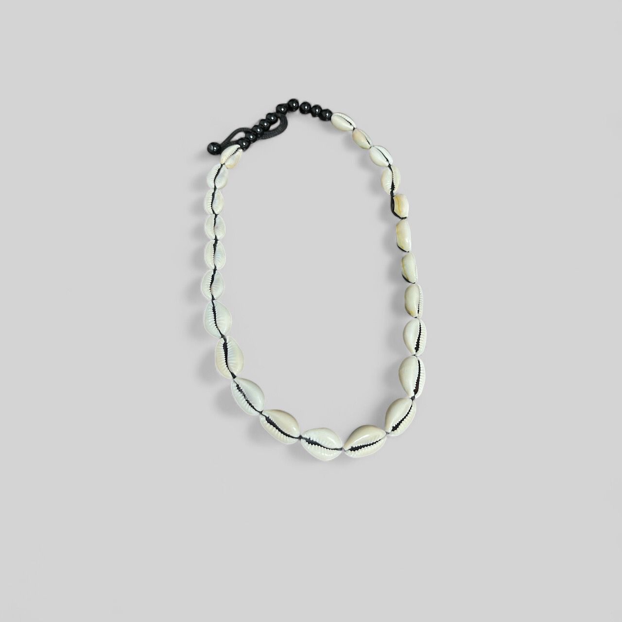 Classic Cowry Necklace